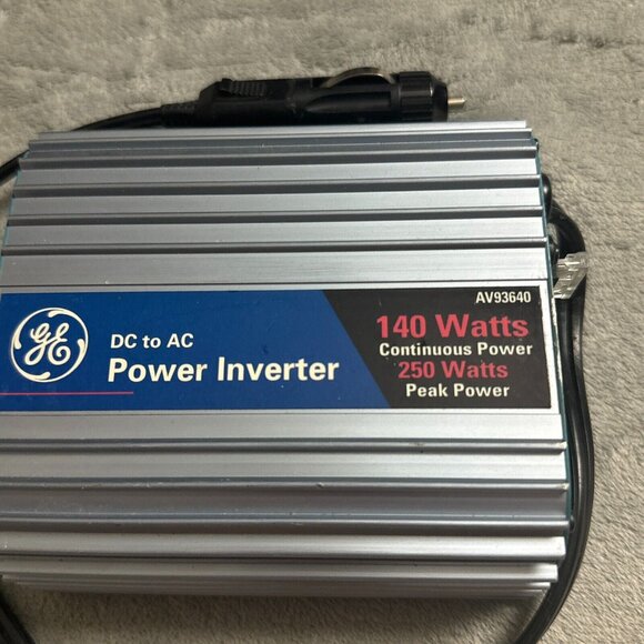 GE DC To AC Power Inverter AV93640 140 Watts Continuous 250 Peak Watts - Picture 2 of 8